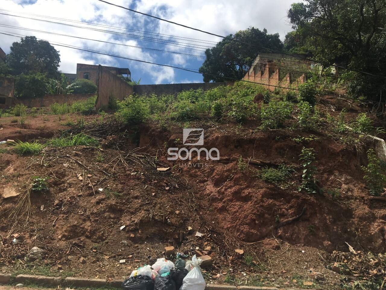 Lote à venda no Santa Clara: