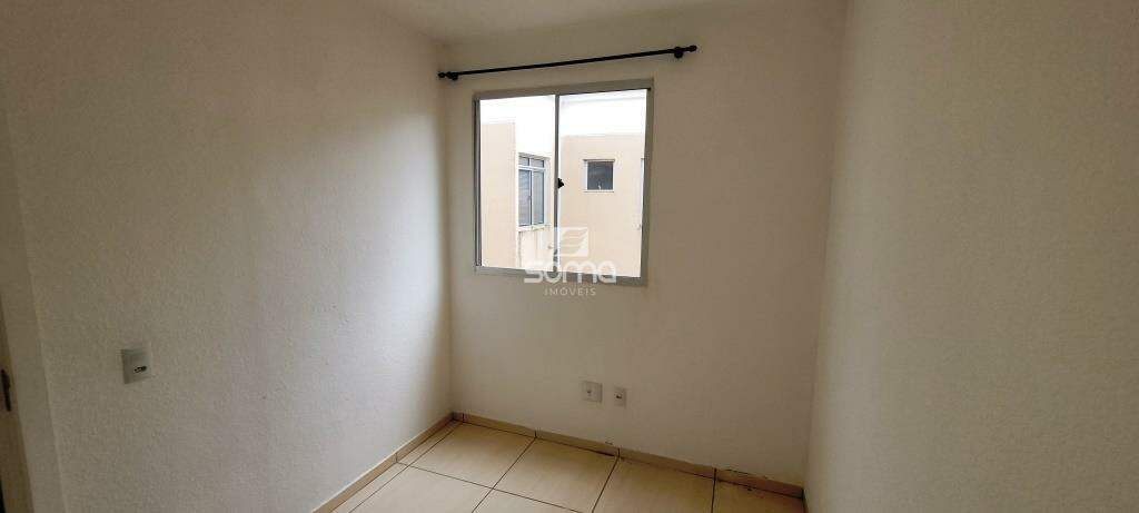 Apartamento para aluguel no Angicos : 