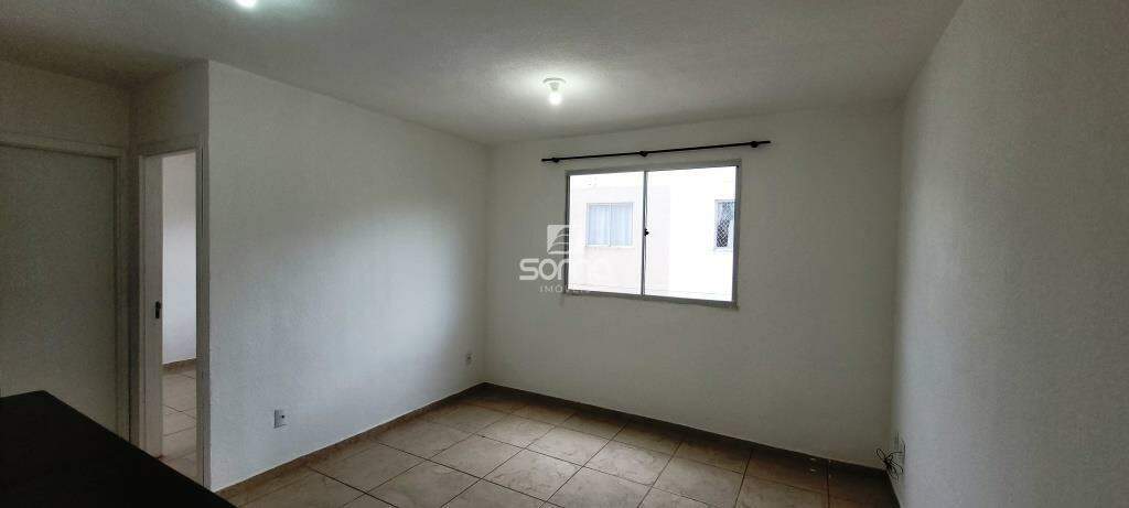 Apartamento para aluguel no Angicos : 