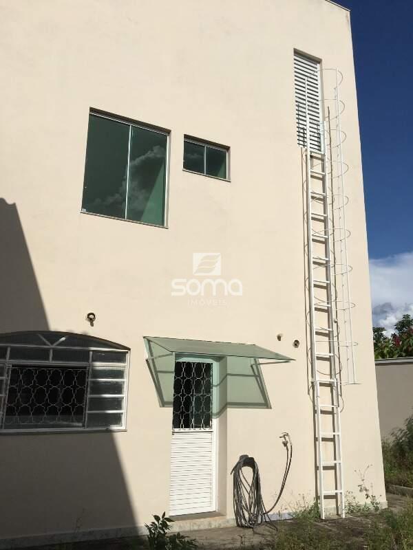 Casa à venda no Caieiras: 