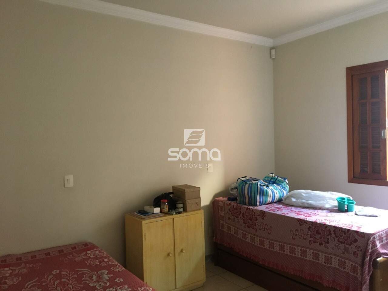 Casa à venda no Jardim Encantado: 