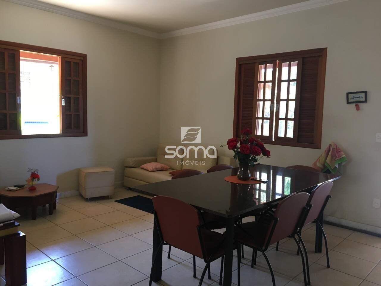 Casa à venda no Jardim Encantado: 