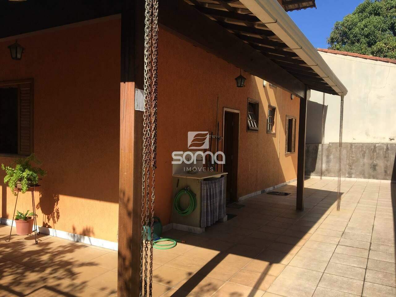 Casa à venda no Jardim Encantado: 