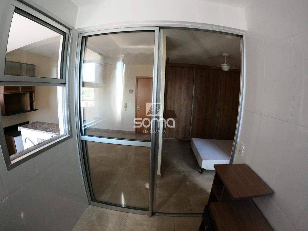 Flat para aluguel no Centro: 