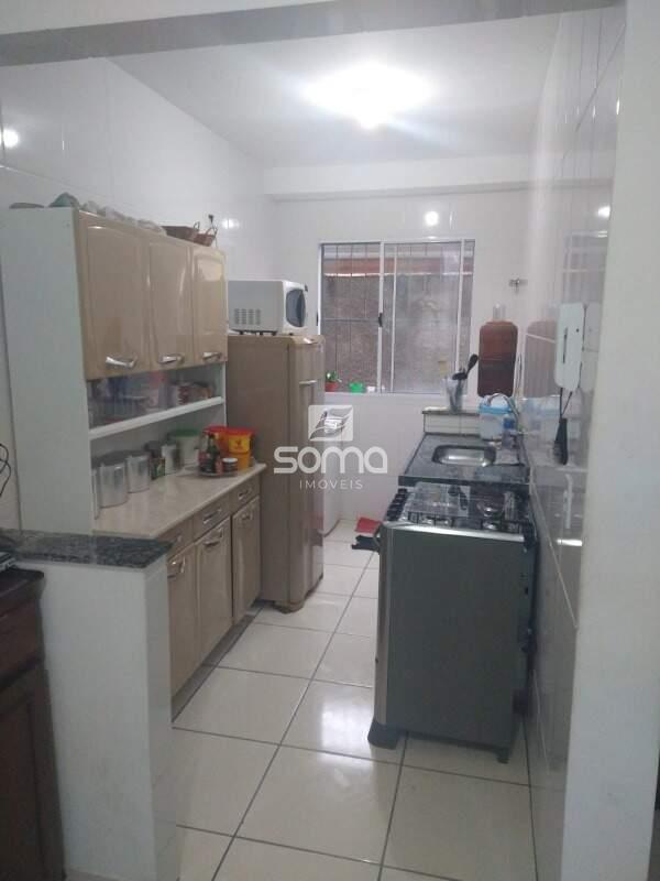 Apartamento à venda no Dom Pedro I: 