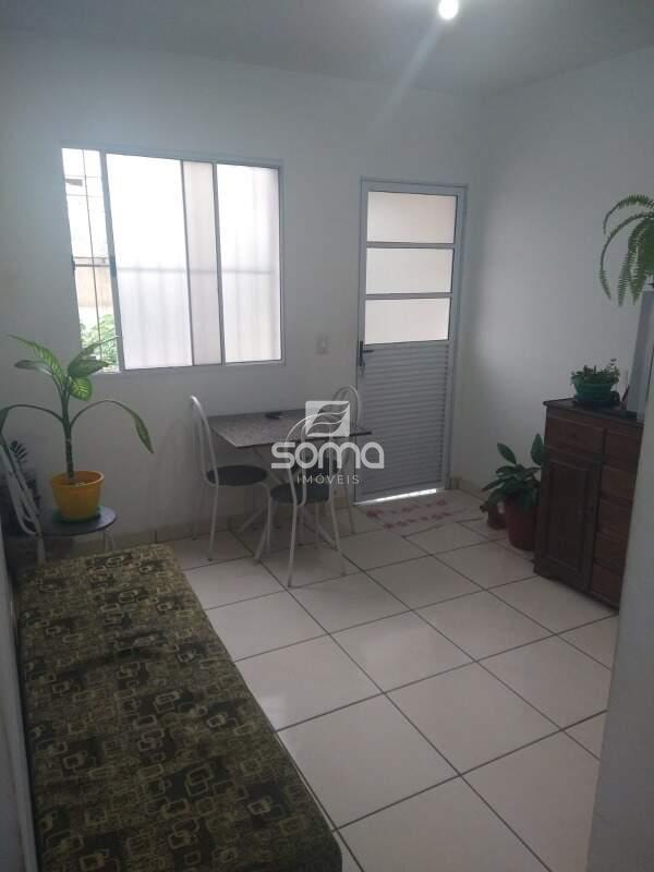 Apartamento à venda no Dom Pedro I: 