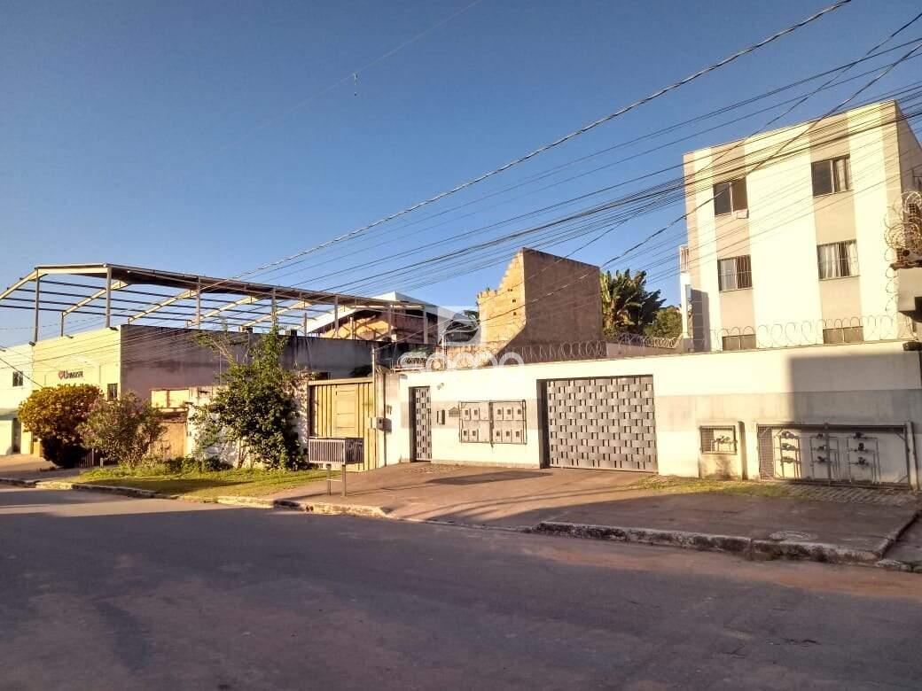 Apartamento à venda no Dom Pedro I: 