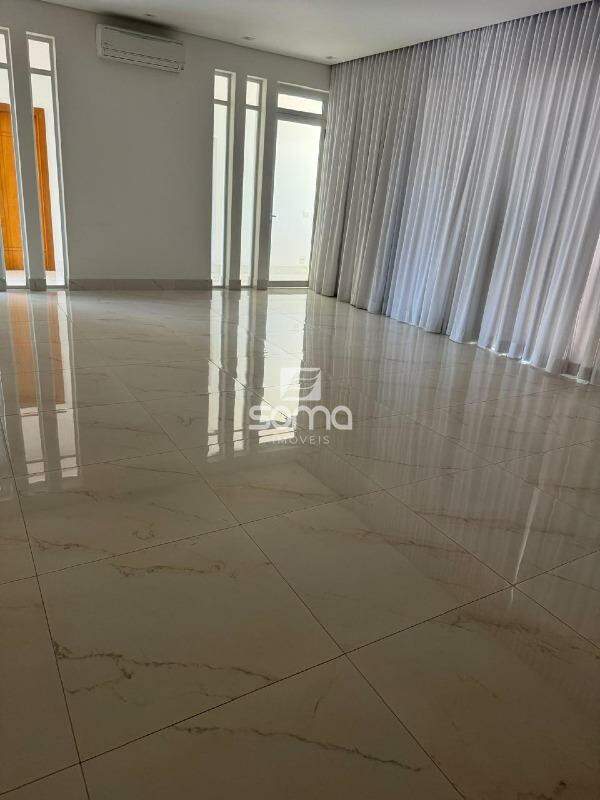 Casa em condomínio à venda no Condomínio Gran Park: 
