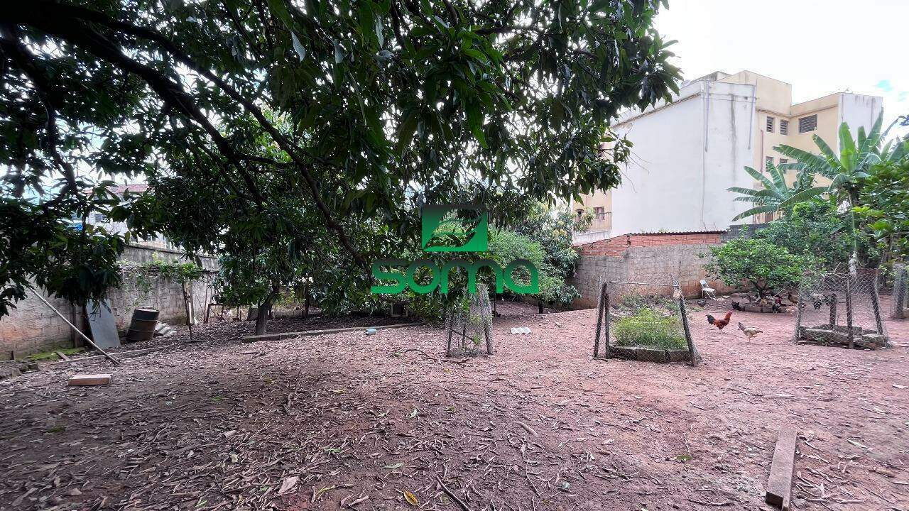 Lote à venda no Názia I: