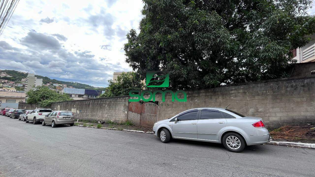 Lote à venda no Názia I: