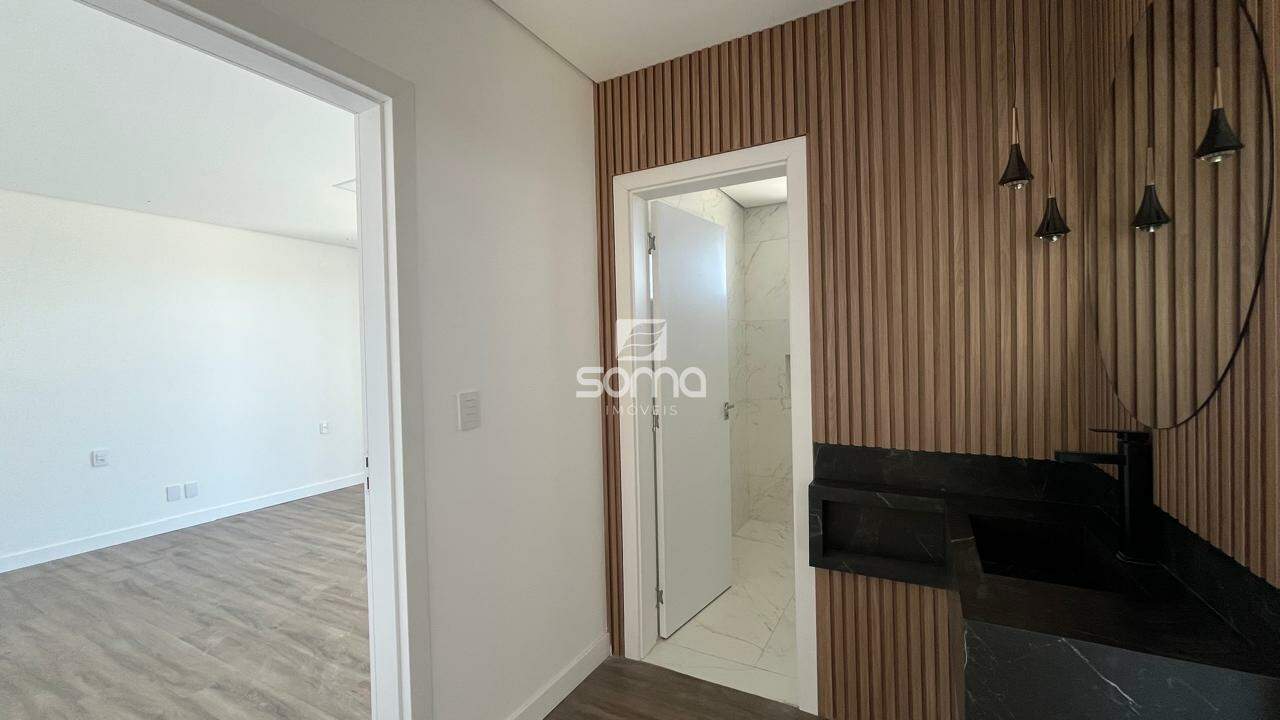Casa em condomínio à venda no Condominio Rosa dos Ventos: 