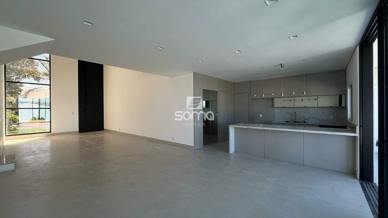 Casa em condomínio à venda no Condominio Rosa dos Ventos: 