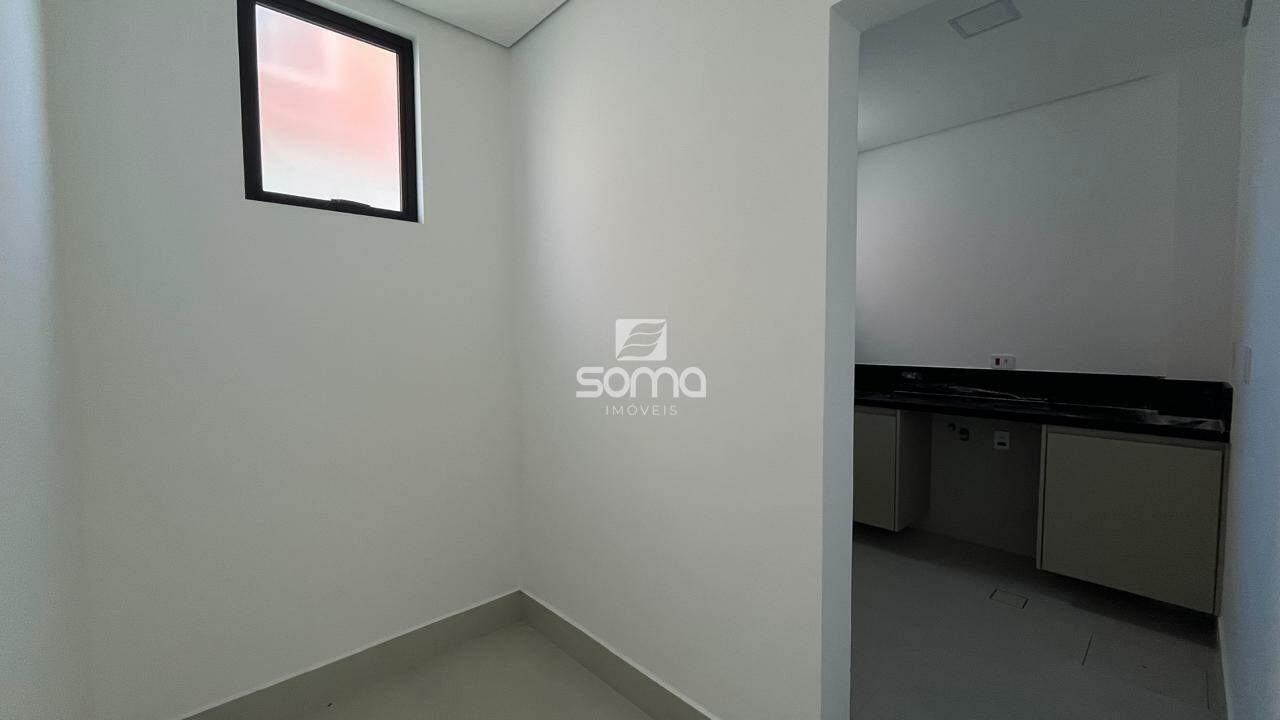 Casa em condomínio à venda no Condominio Rosa dos Ventos: 