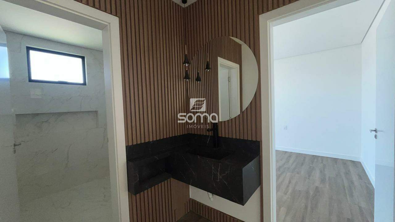 Casa em condomínio à venda no Condominio Rosa dos Ventos: 