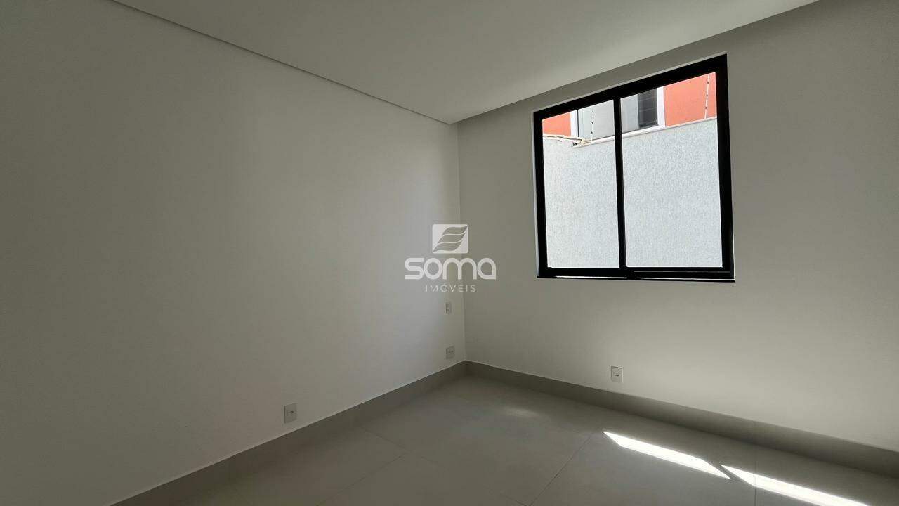 Casa em condomínio à venda no Condominio Rosa dos Ventos: 