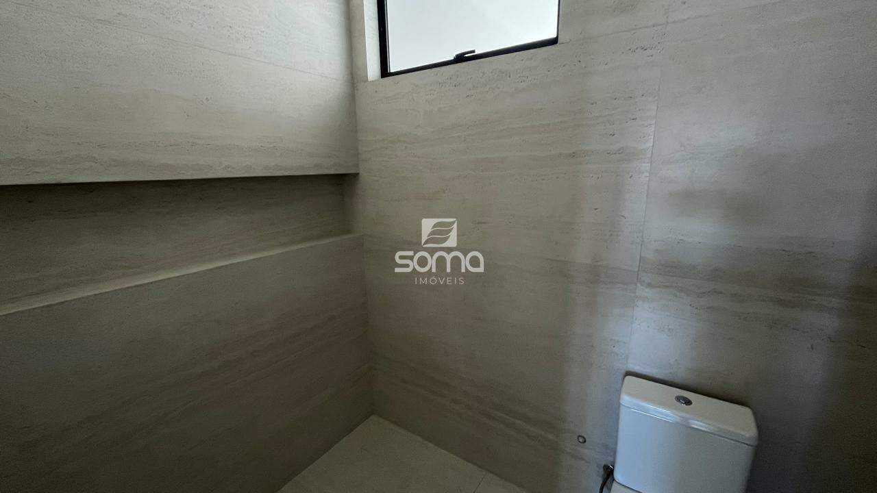 Casa em condomínio à venda no Condominio Rosa dos Ventos: 