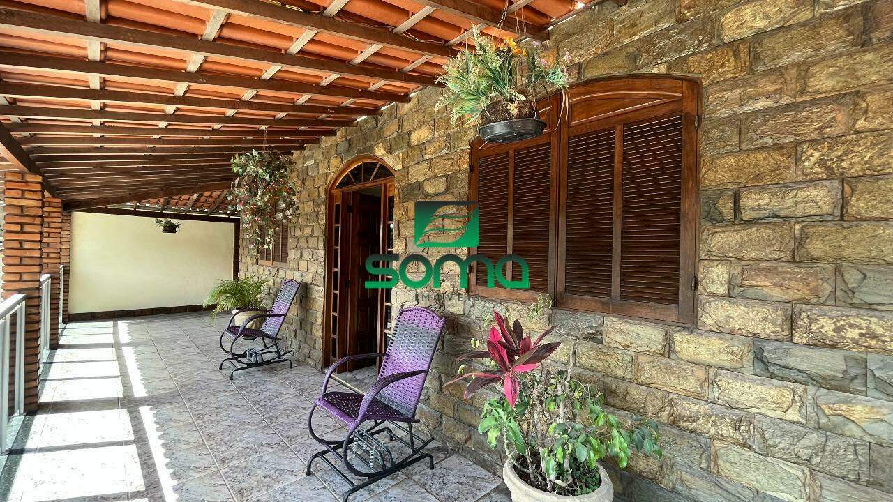 Casa à venda no Dom Pedro I: 