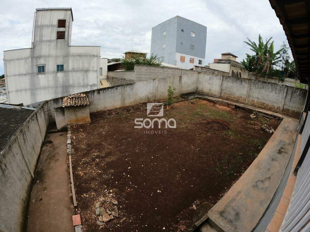 Casa para aluguel no Recanto do Valle: