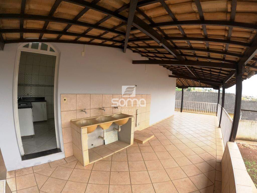 Casa para aluguel no Recanto do Valle: