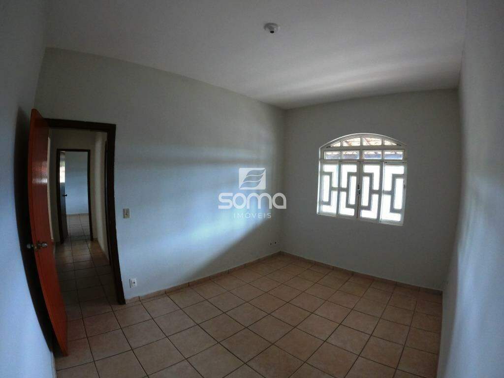 Casa para aluguel no Recanto do Valle: