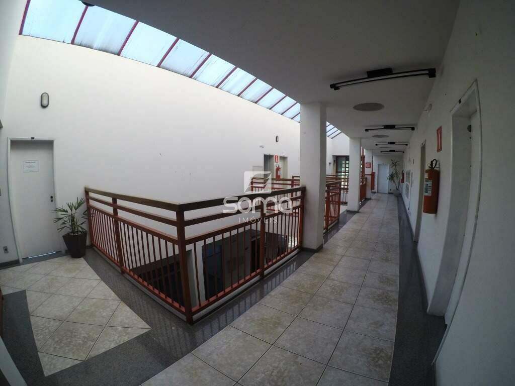 Sala para aluguel no Centro: