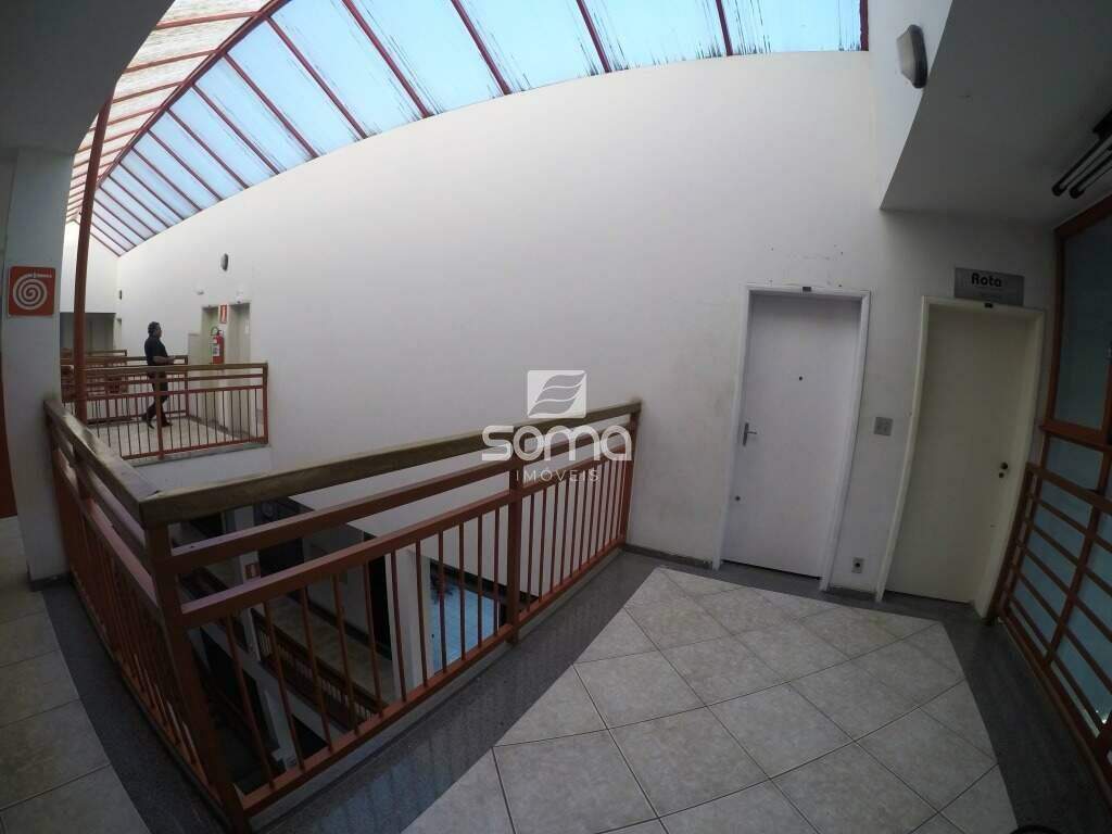 Sala para aluguel no Centro: