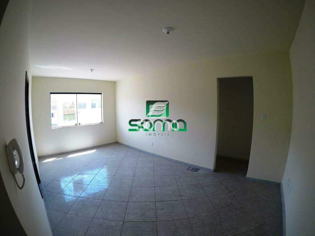 Apartamento à venda no Célvia: 