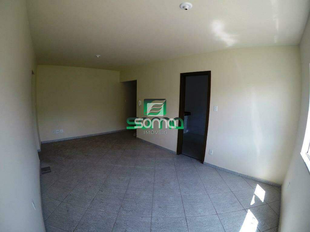 Apartamento à venda no Célvia: 