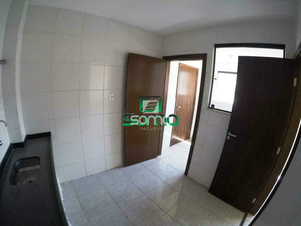 Apartamento à venda no Célvia: 