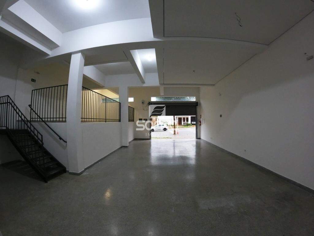 Loja para aluguel no Názia I: 