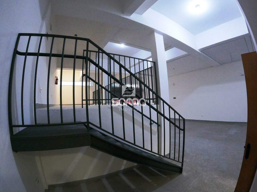 Loja para aluguel no Názia I: 