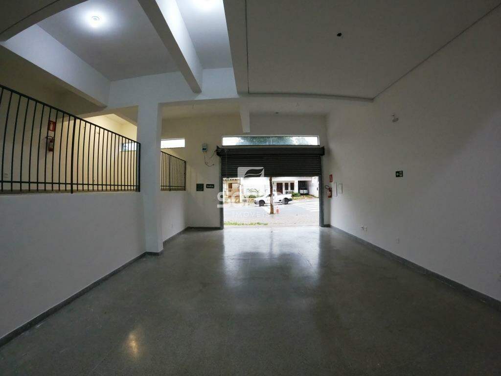 Loja para aluguel no Názia I: 