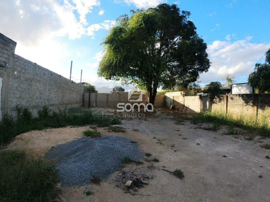 Lote para aluguel no Centro: 