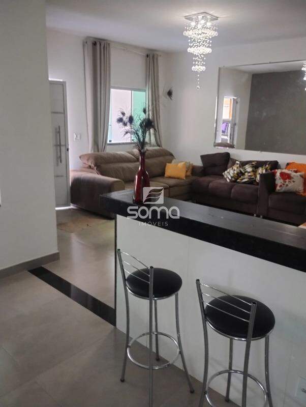 Casa à venda no Bela Vista : 