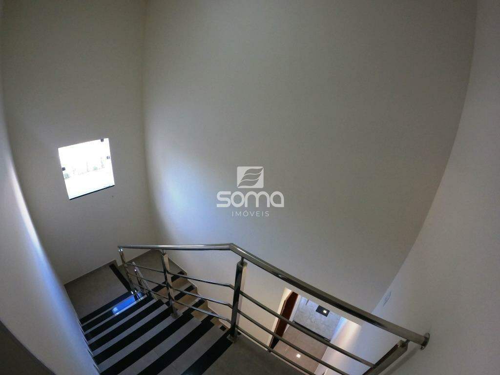 Casa em condomínio para aluguel no Rosa dos Ventos: 