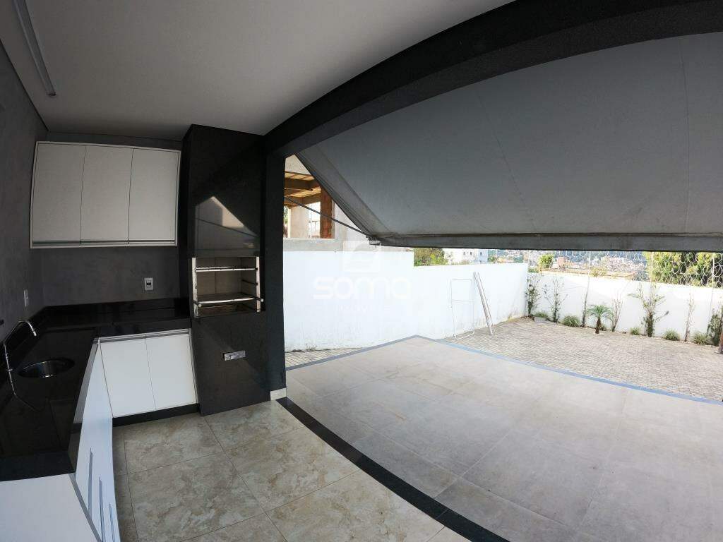 Casa em condomínio para aluguel no Rosa dos Ventos: 