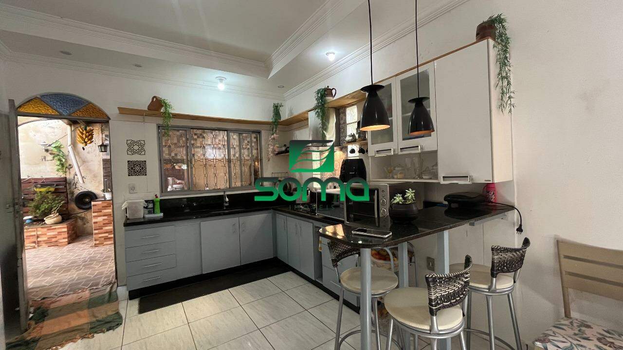 Casa à venda no Gávea I: