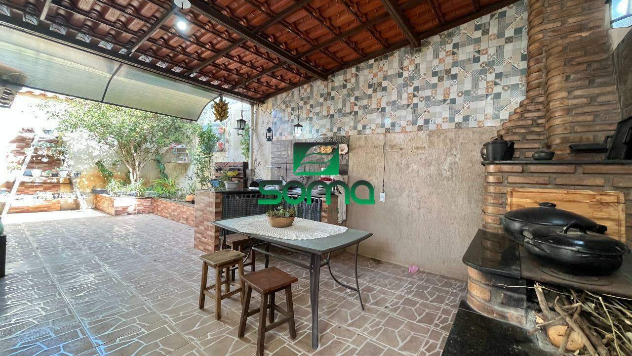 Casa à venda no Gávea I: