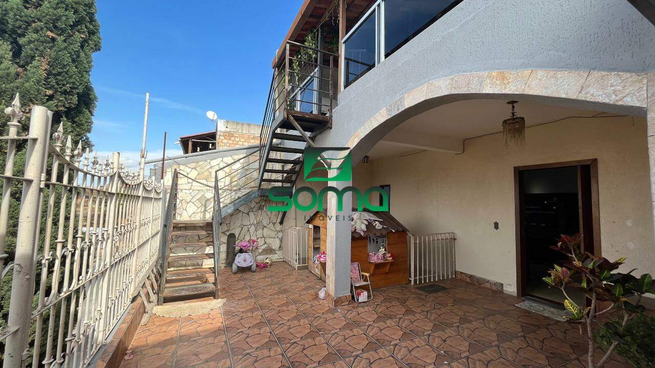 Casa à venda no Gávea I: