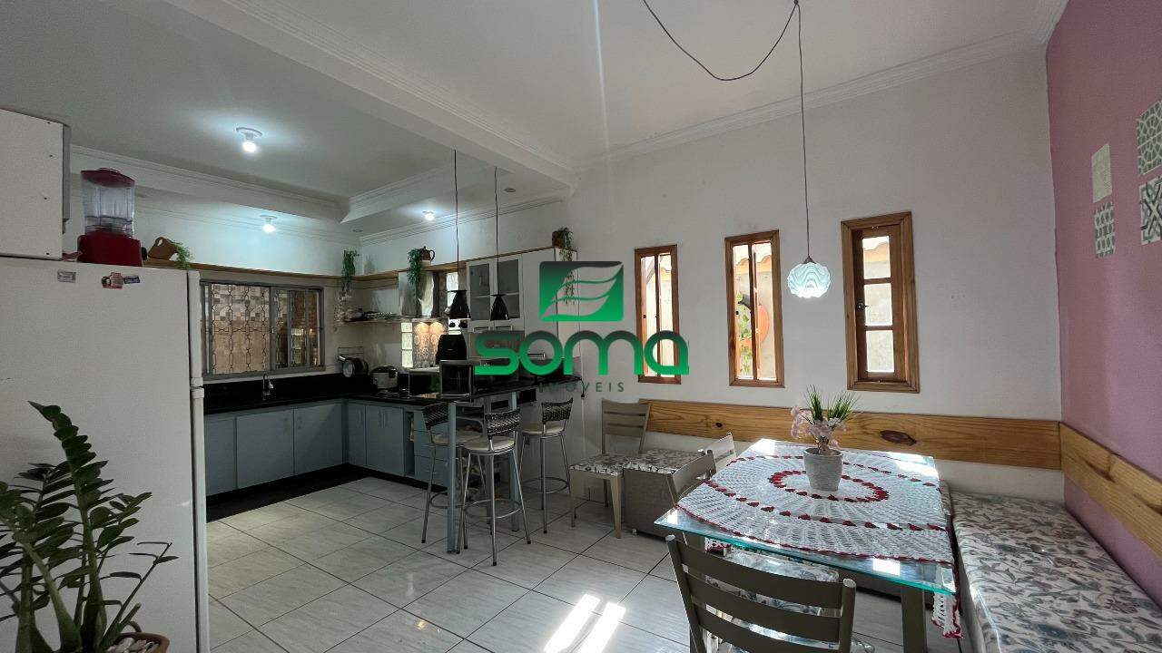 Casa à venda no Gávea I: