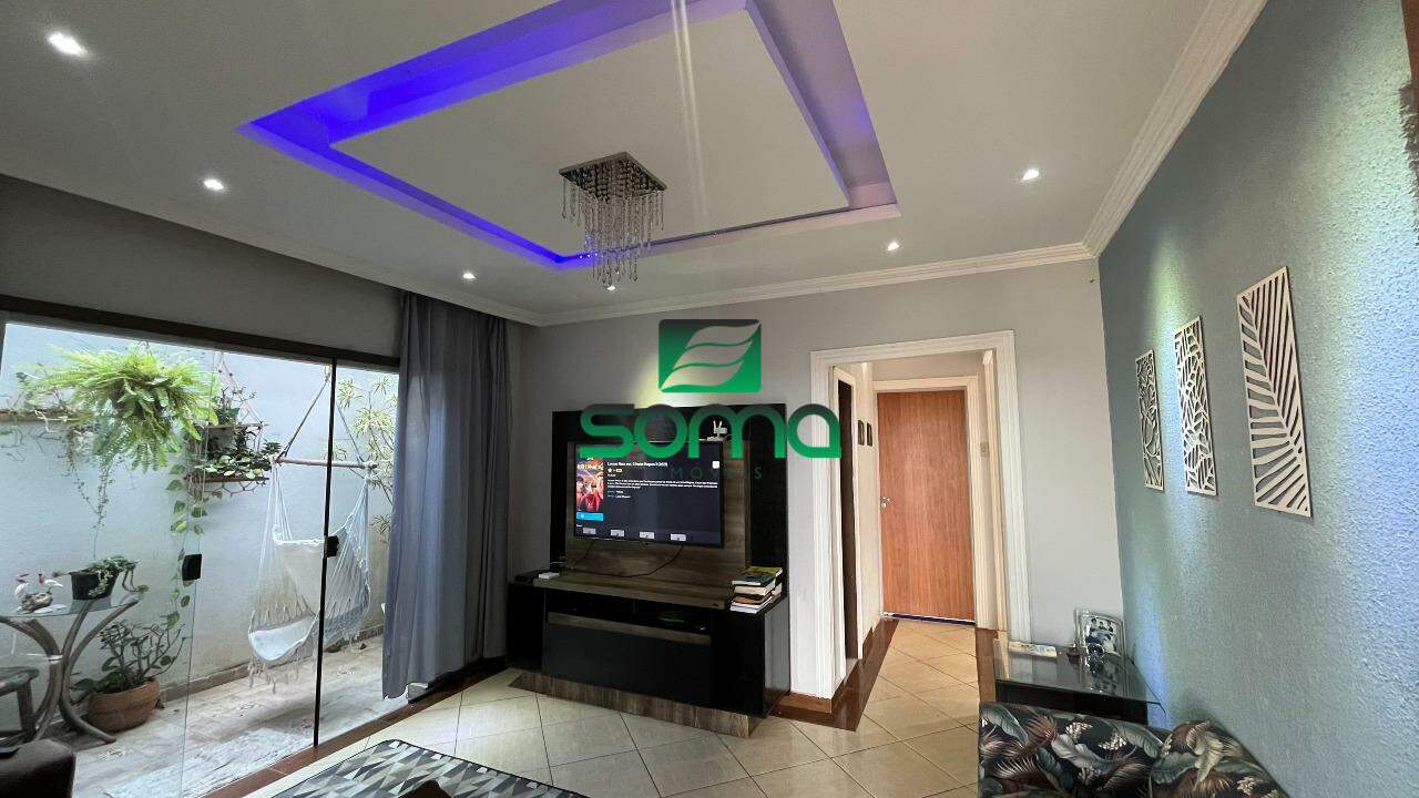Casa à venda no Gávea I: