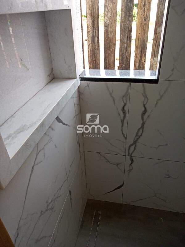 Casa em condomínio à venda no Cond. Villas Park II: