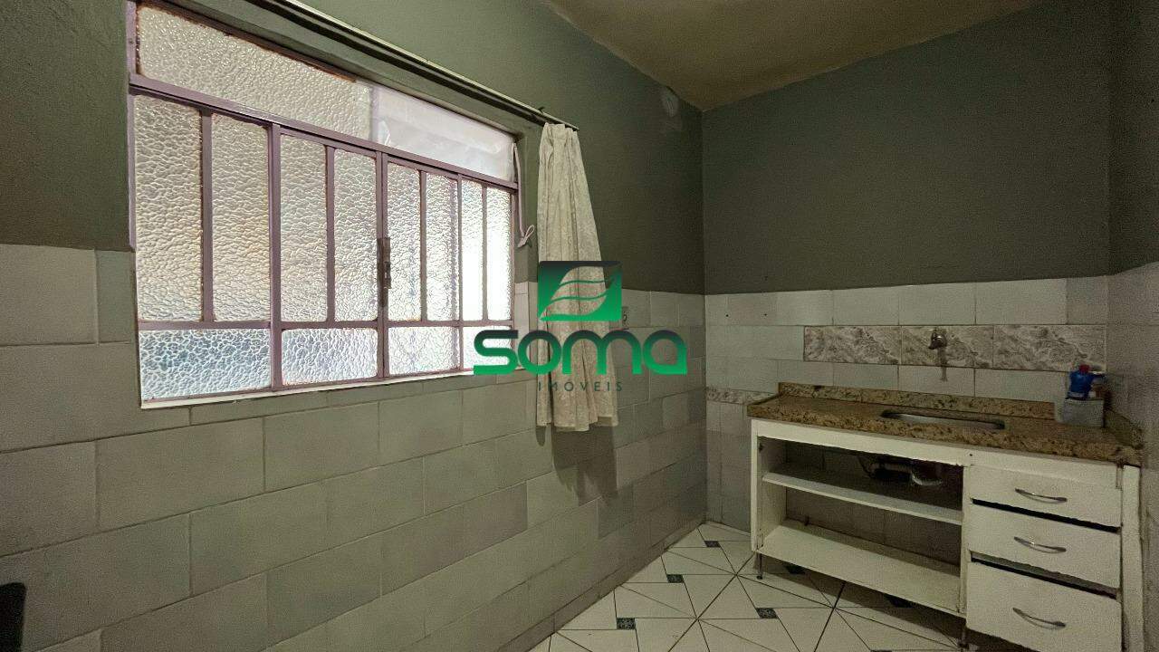 Casa à venda no Célvia: 