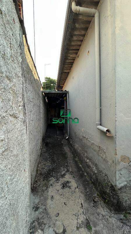 Casa à venda no Célvia: 