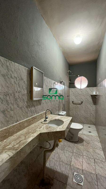 Casa à venda no Célvia: 