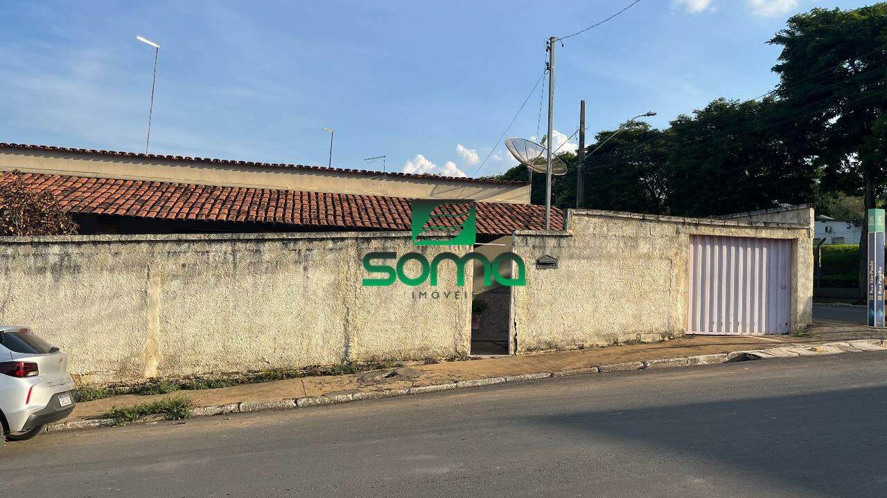 Casa à venda no Célvia: 