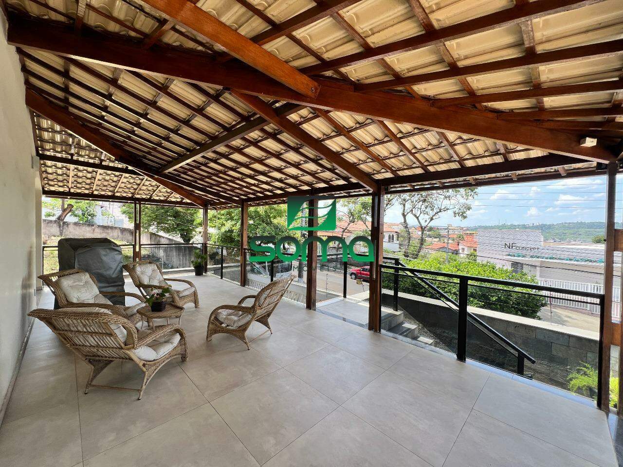 Casa à venda no Jardim Itau: 