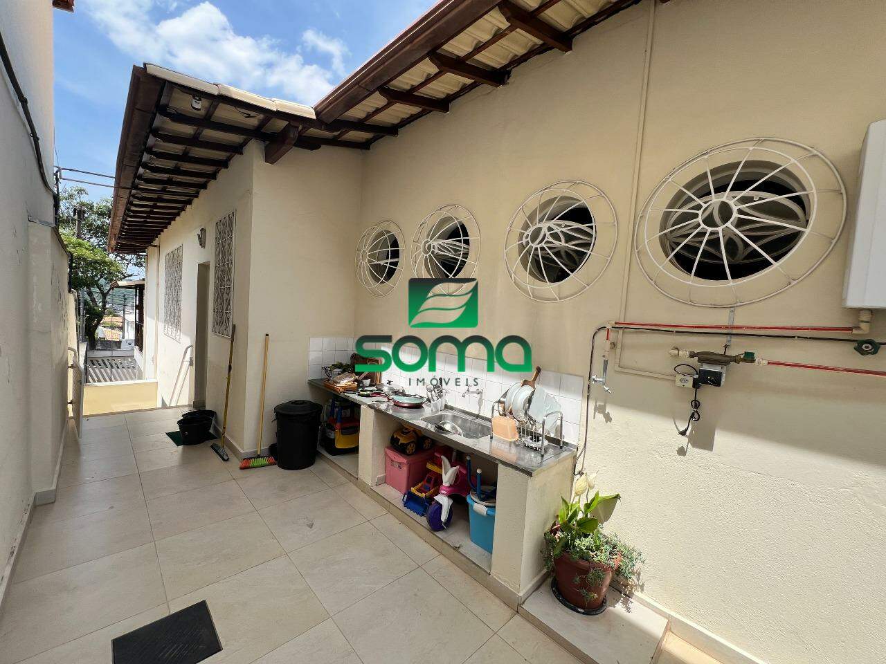 Casa à venda no Jardim Itau: 