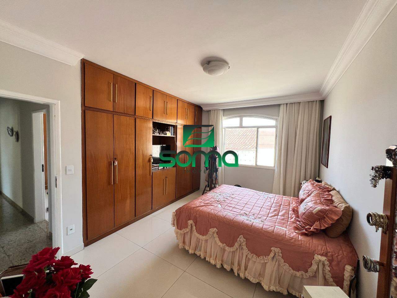 Casa à venda no Jardim Itau: 