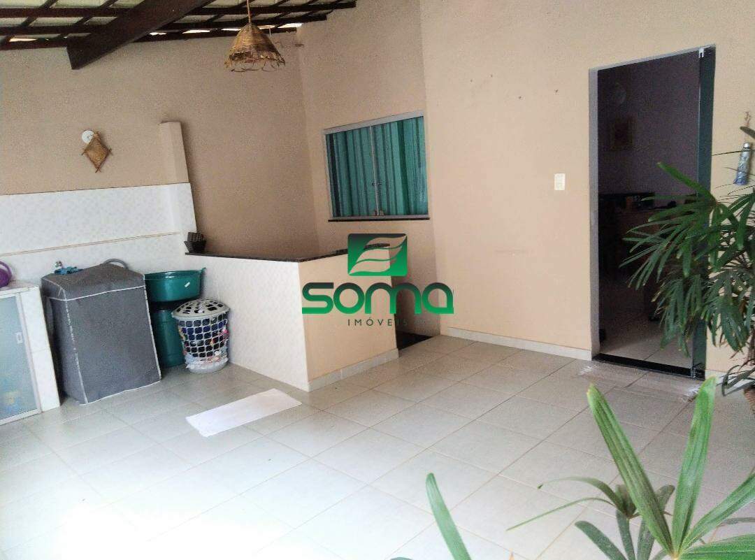 Casa à venda no Célvia: 